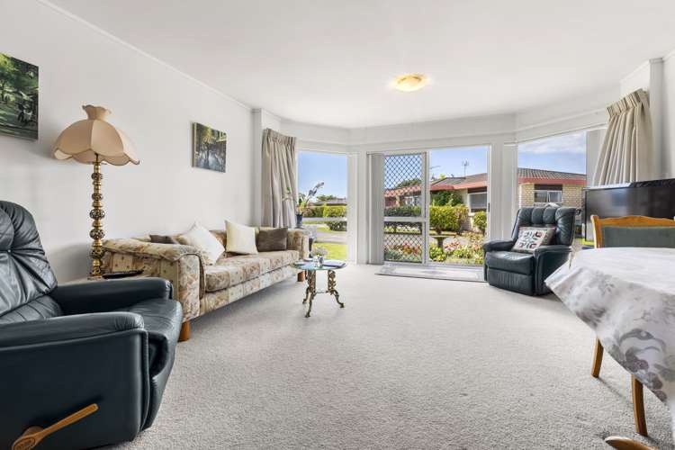 100c Lakeside Drive Orewa_10