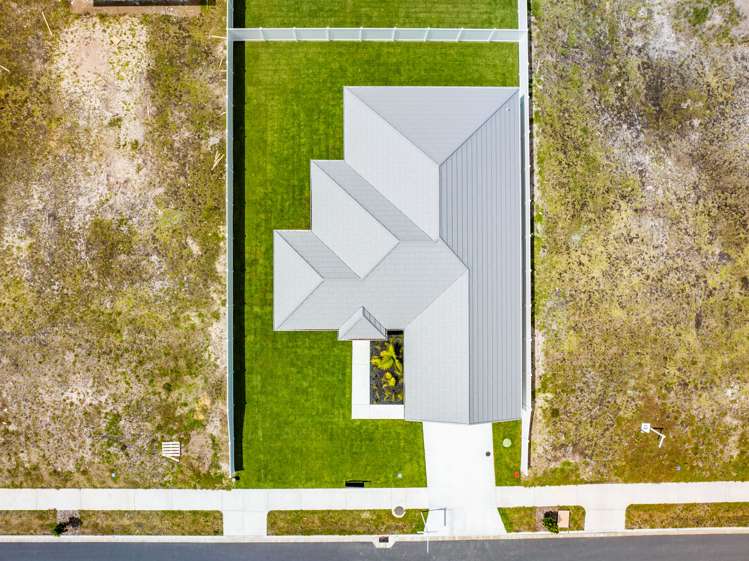 104 Kaurinui Crescent One Tree Point_29