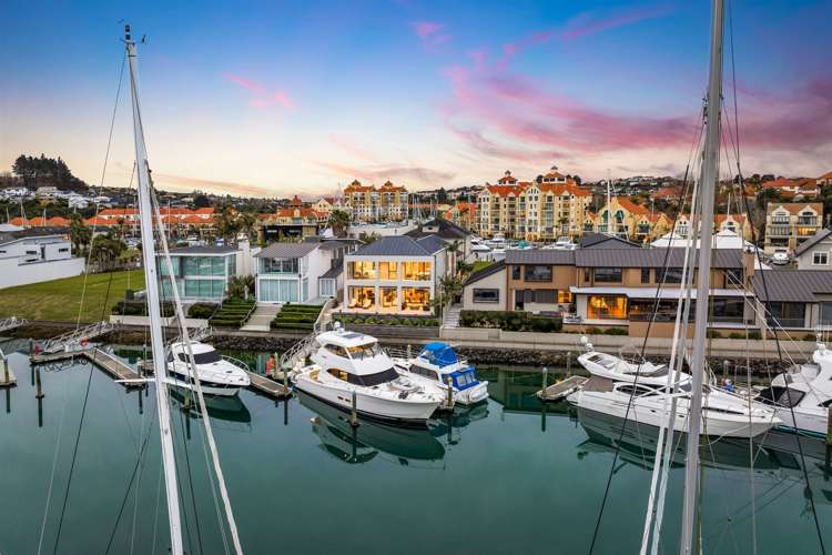 36 Rue Damarres Gulf Harbour_31