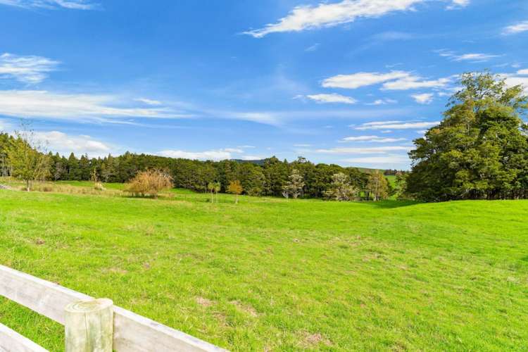 581 Lawrence Road Kaiwaka_36