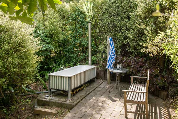 6348 Christchurch Akaroa Road Robinsons Bay_16