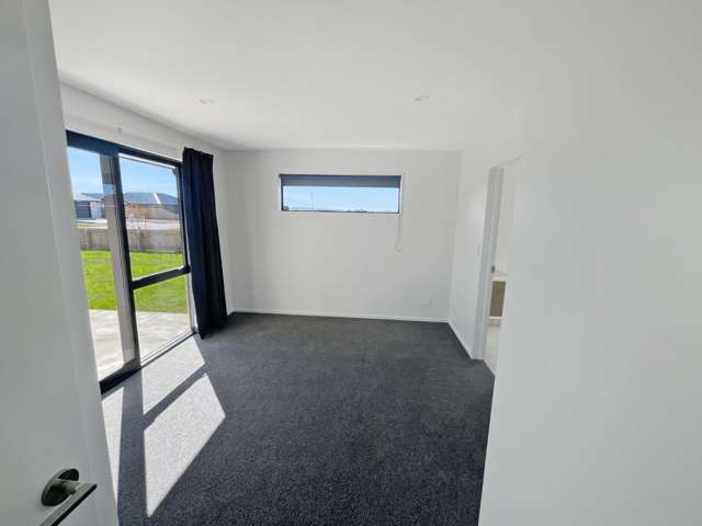 1 Combine Place Darfield_3