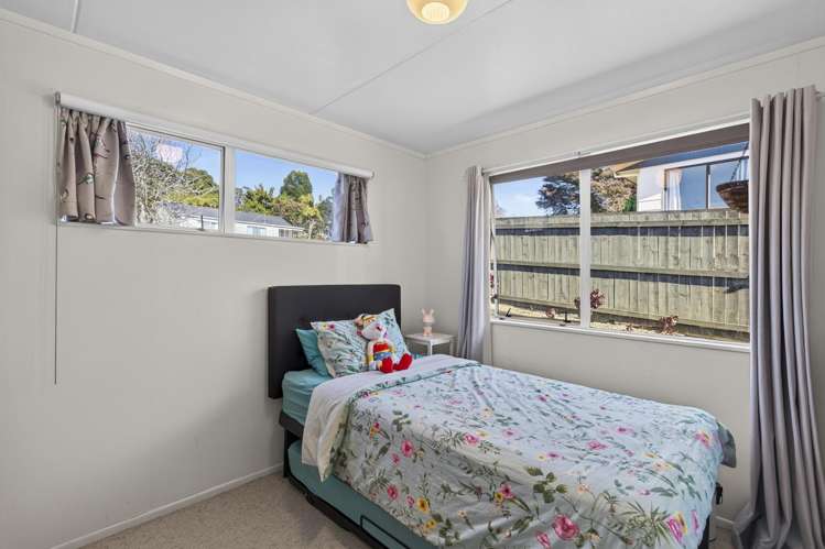 35 Riversdale Drive Merrilands_23