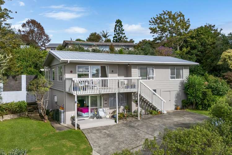 9 Sun Valley Hatfields Beach_1