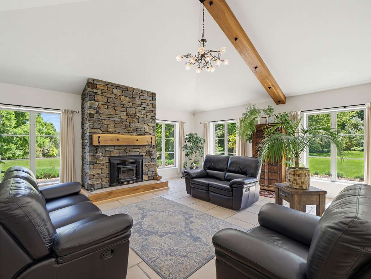 29 Harpers Road_1