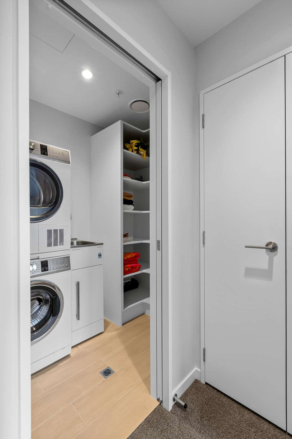 506/4 Bute Road_3