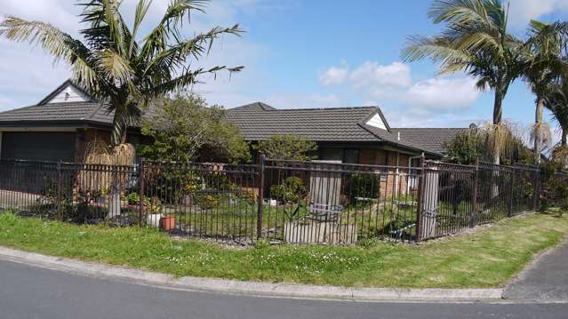 44 Cyclamen Road Mangere_2