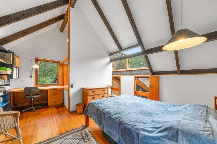 99 Elmslie Road Pinehaven_16