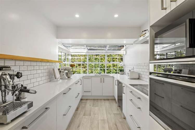 7 Crown Lane Remuera_11