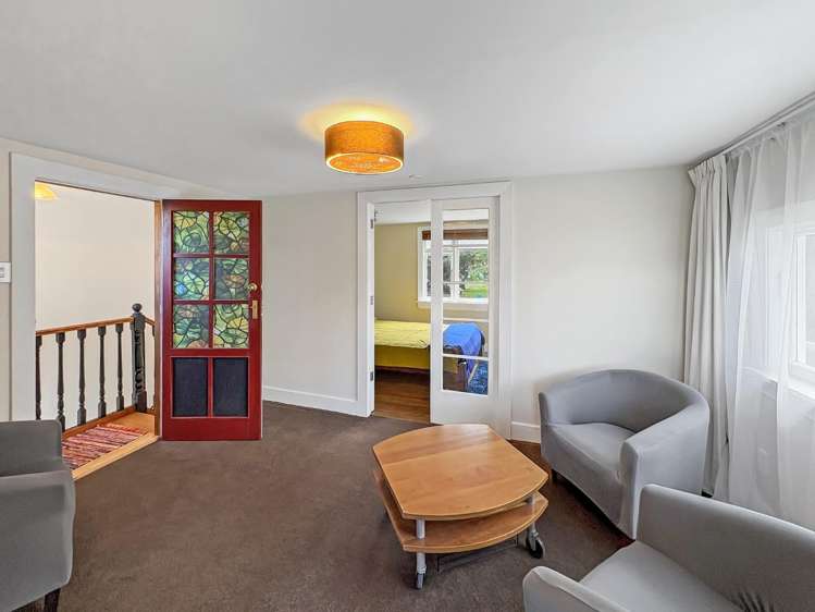 5669A West Coast Road 1532_11