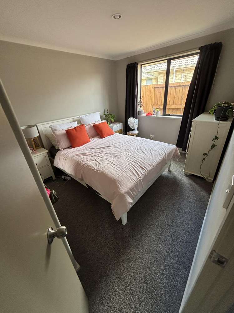 5 Nobleman Place Hamilton East_9