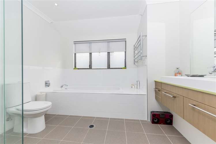 23a Wiseley Road Hobsonville_19