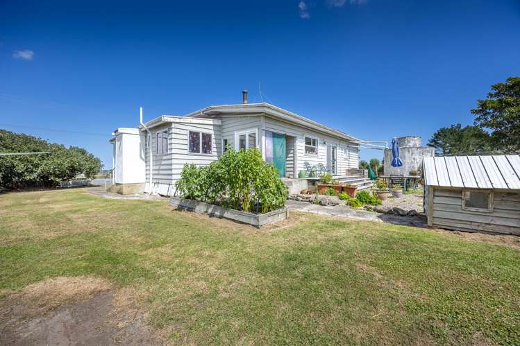 67 West Coast Road_2