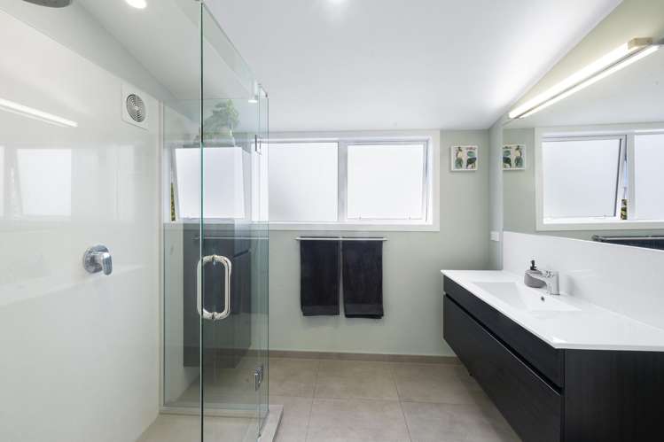 147 Barrett Road Whalers Gate_19