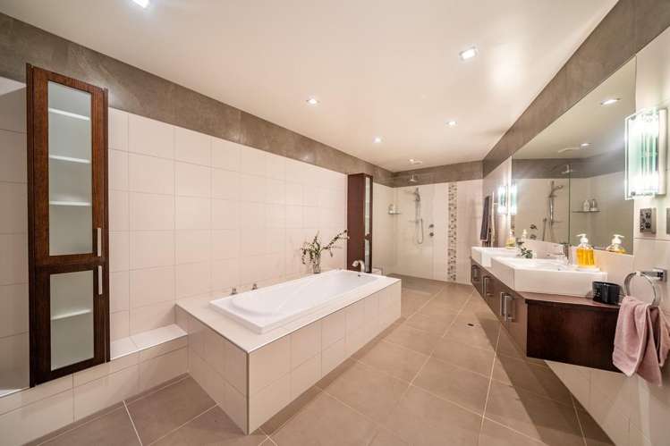 32 Roys Road Plimmerton_21
