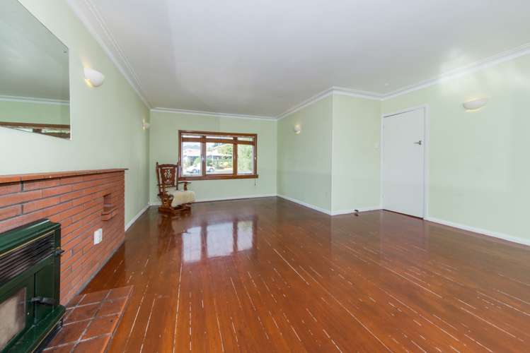 14 Kokiri Street Te Atatu South_11