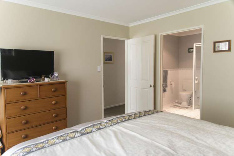 39 Tington Avenue Wattle Downs_8