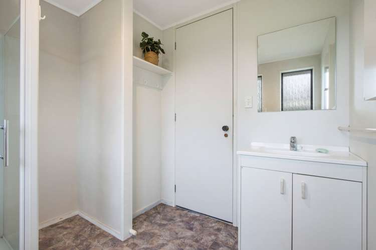 73 Barry Road Waihi_11