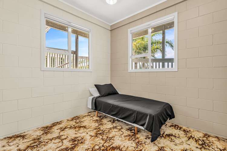 5 Pine Grove Tairua_34