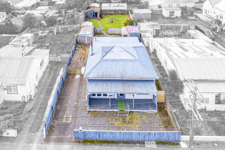 4 Lowther Street Wanganui Central_25