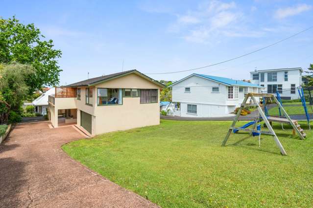 1/99 Hebron Road Waiake_2