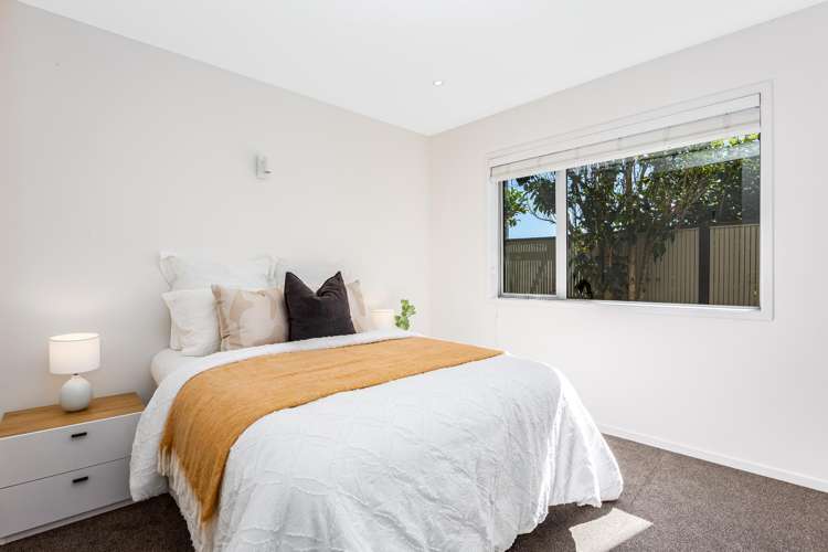 4 Marina View Paremata_15