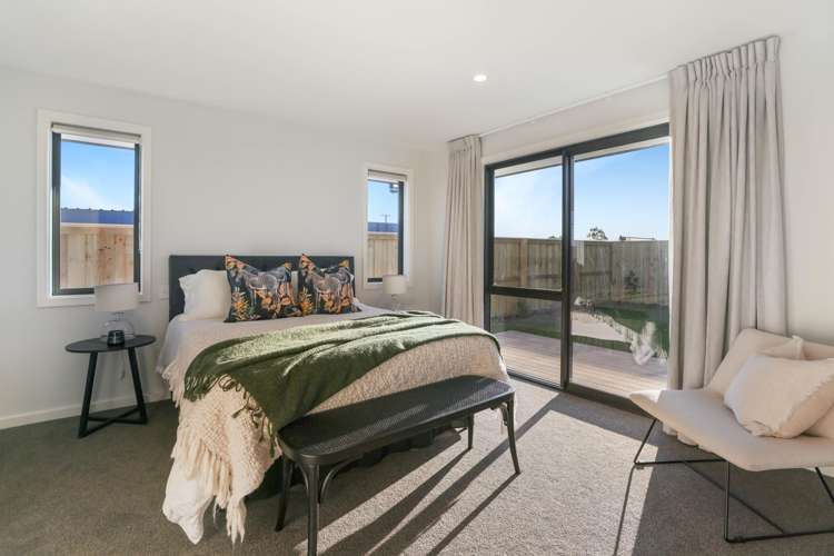 245 Racecourse Road Allenton_11