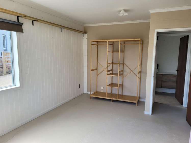 4 Erica Place Bell Block_11