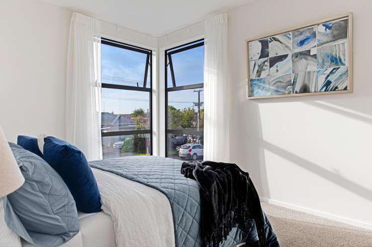 2/129 Richardson Road Mount Albert_9