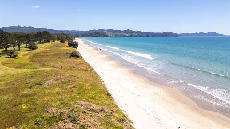 174 Harbour Drive Matarangi_16