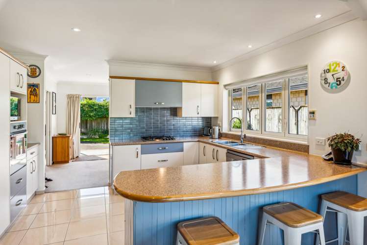 194 Milne Drive Paraparaumu_16