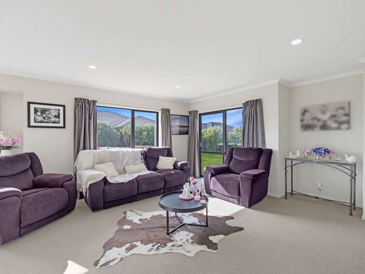 32 Burford Way_1