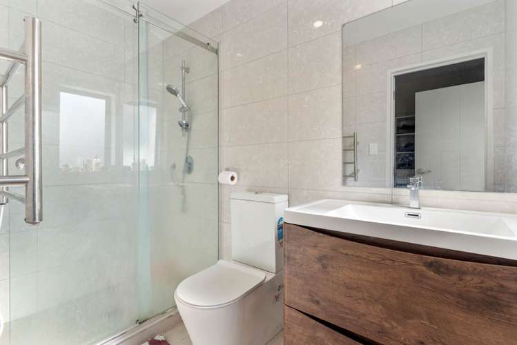 86A Kelman Road Kelston_15