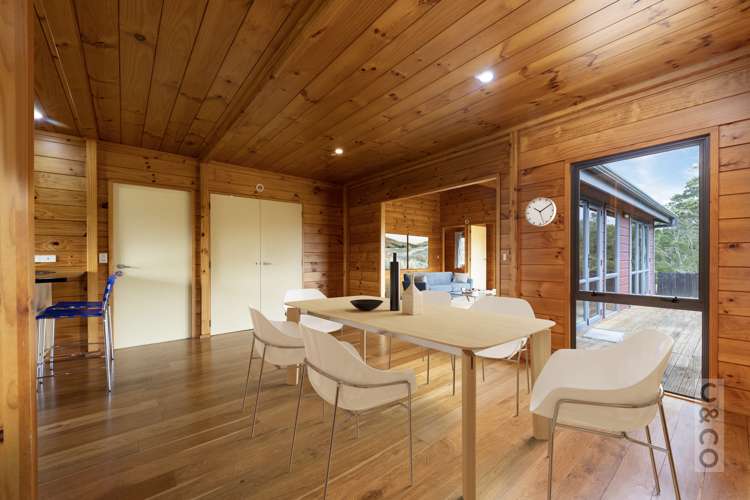 522 State Highway 16 Kumeu_37