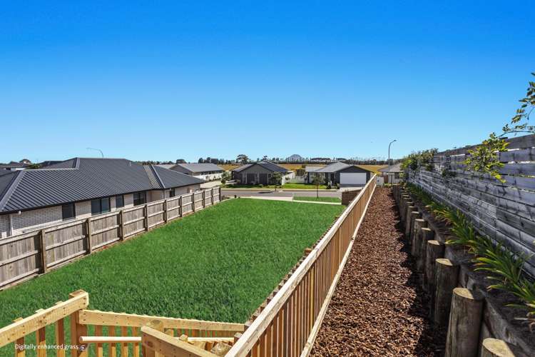 6 Takahe Close_0
