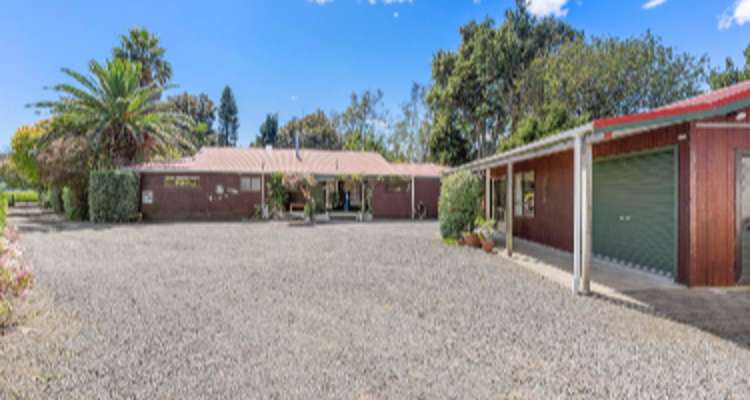 146 Lyons Road_0