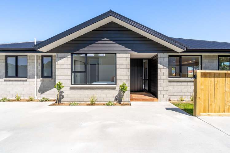 318 Crinan Street Georgetown_17