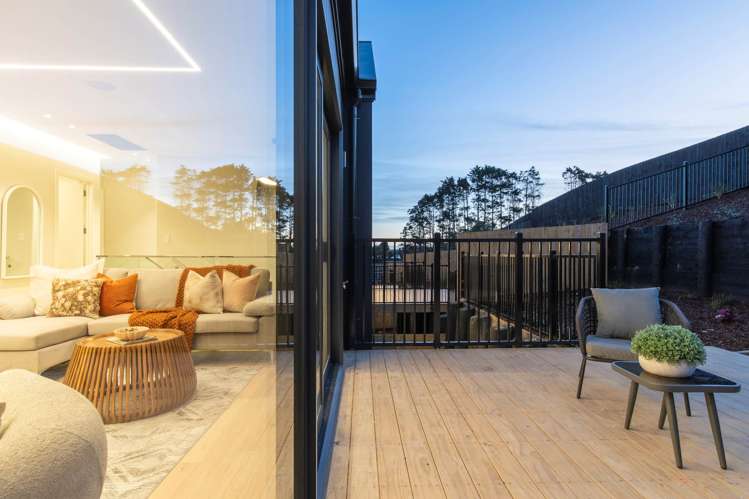 22 Ara Taha Crescent Orewa_7