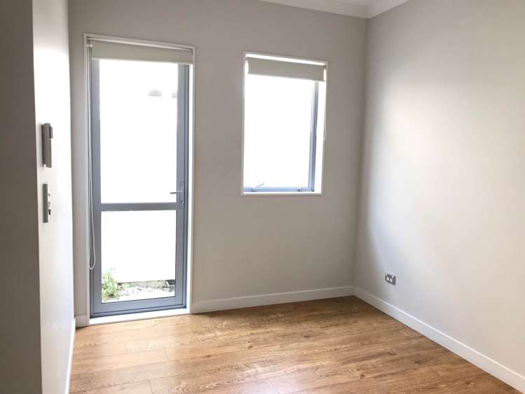 49 Rosewell Crescent Flat Bush_5