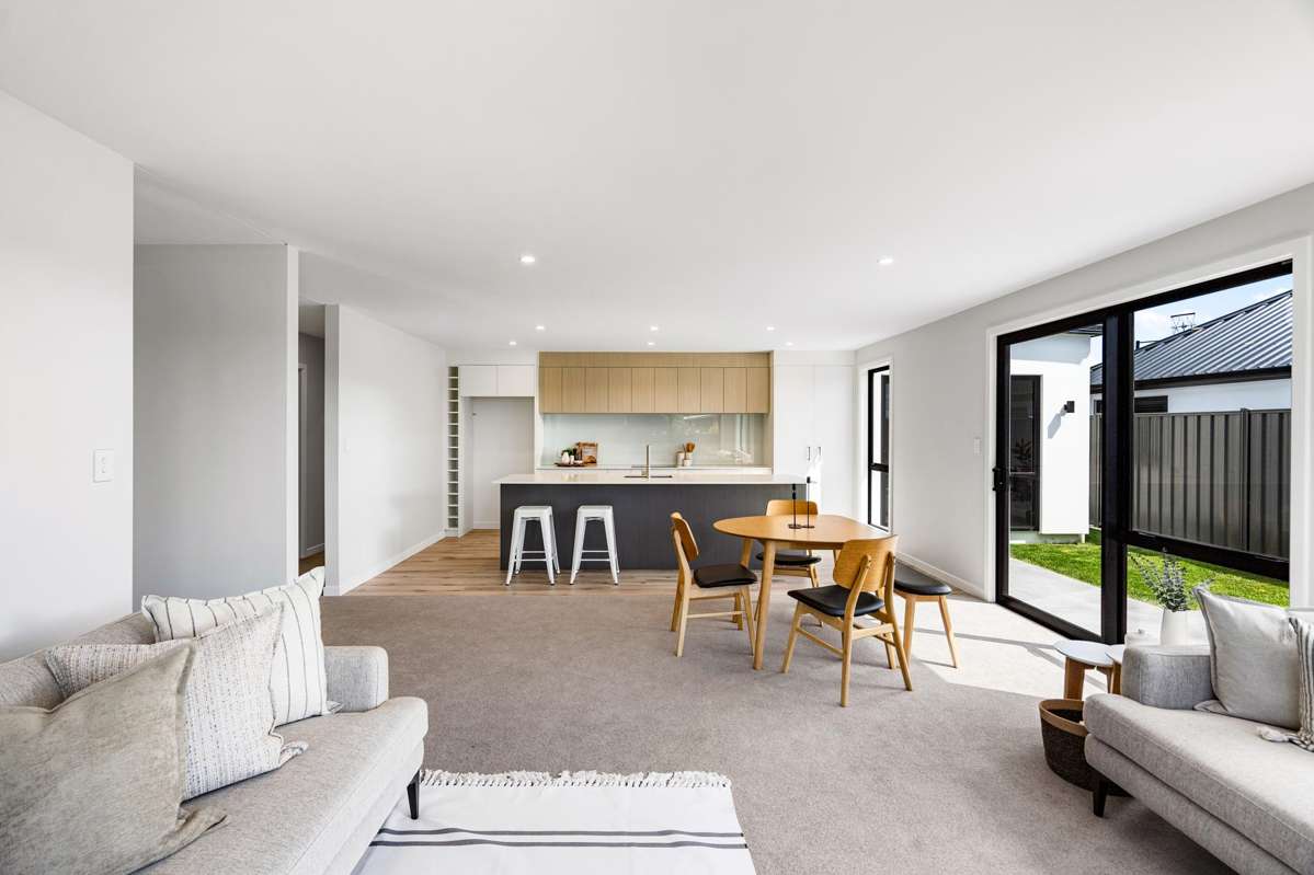 96 Eriksen Road_2