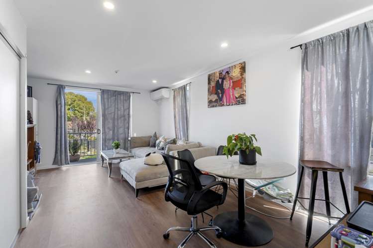 11/14 Brougham Street Addington_4