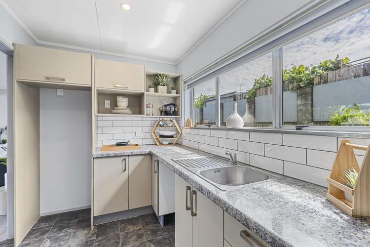 2 Aratapu Street Waitara_5