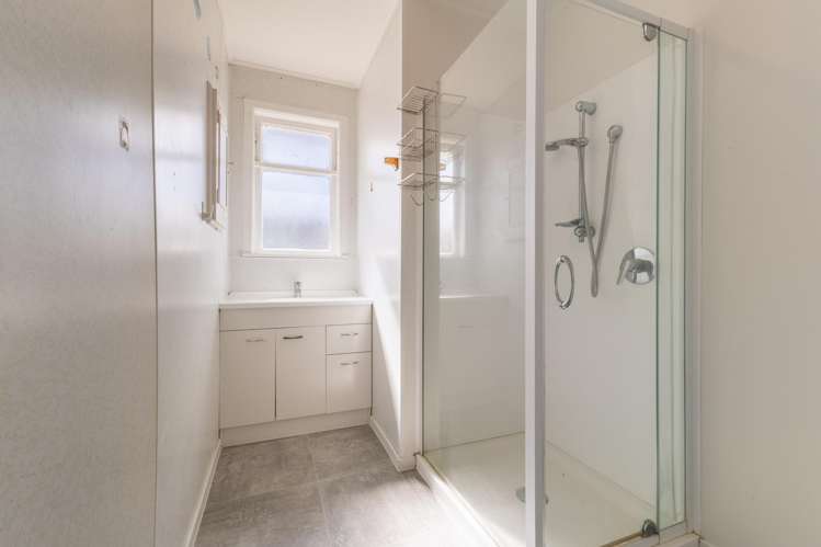 2 Firth Place Awapuni_15