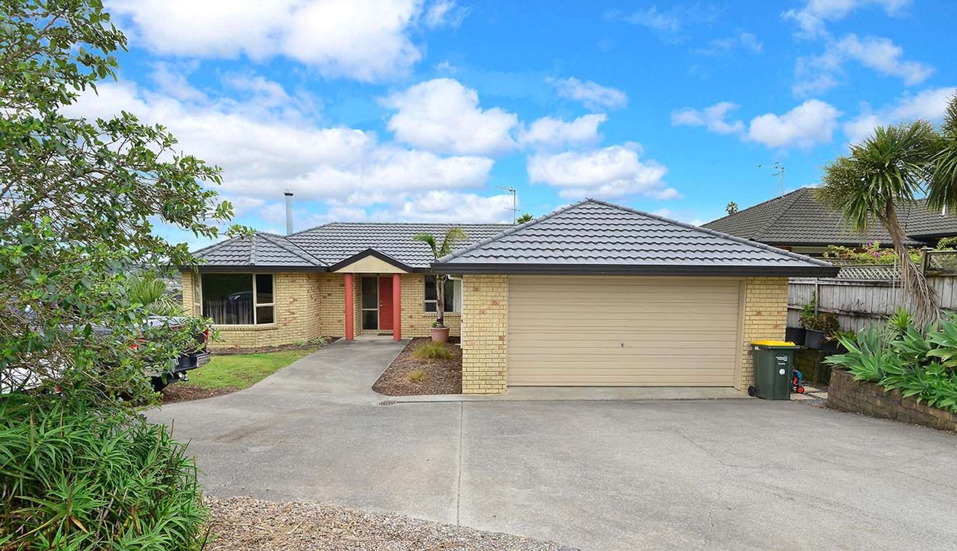 37 Spencer Road Oteha_0