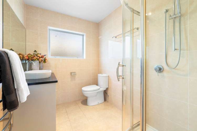 8 Brancott Place Flat Bush_22