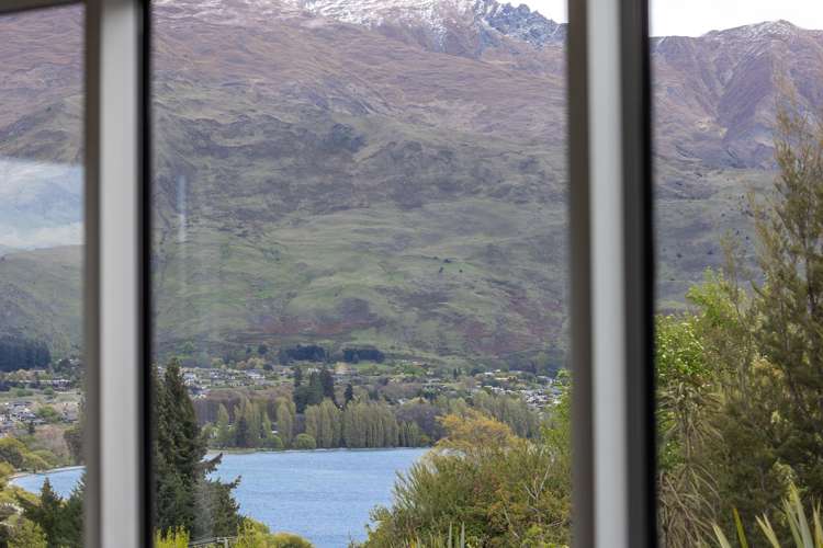 17 Hillview Place Wanaka_9