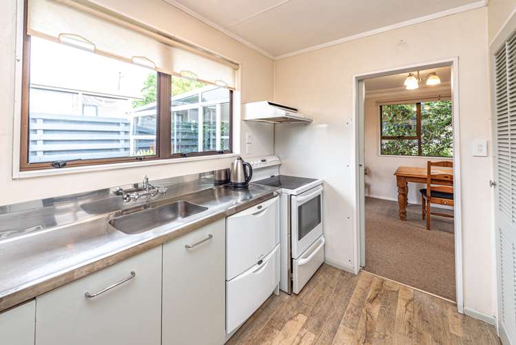 2 Hampton Place Springvale_11