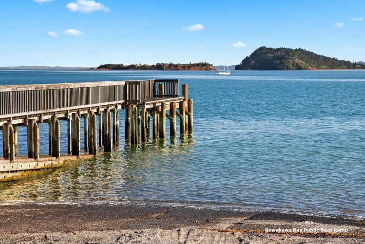 33 and 33A Kawakawa-Orere Road Kawakawa Bay_11