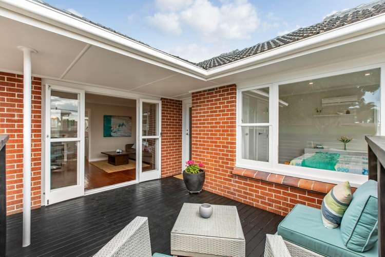 64 Birkdale Road Birkdale_1