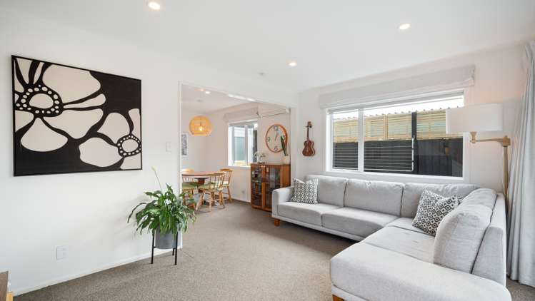 2/194 Hastings Street East Waltham_7